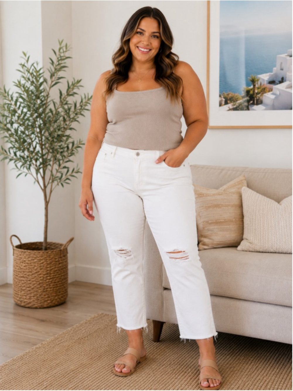 GAP Vintage Slim Mid Rise White Distressed Cropped Jeans Size 32 / 14